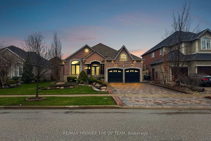 Photo 0 at 165 Novaview Crescent, East Woodbridge, Vaughan