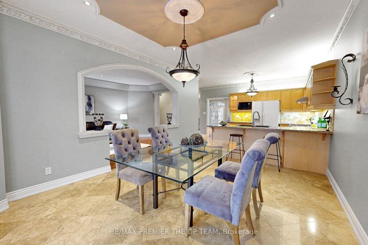 Photo 24 at 165 Novaview Crescent, East Woodbridge, Vaughan