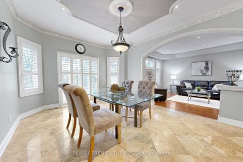 Photo 23 at 165 Novaview Crescent, East Woodbridge, Vaughan