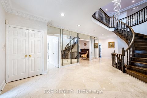 Photo 4 at 29 Northgate Crescent, Bayview Hill, Richmond Hill