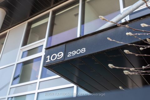 Photo 1 at 109 - 2908 Highway 7 Road, Concord, Vaughan