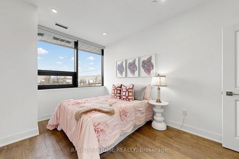 Photo 38 at 109 - 2908 Highway 7 Road, Concord, Vaughan