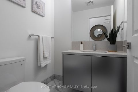 Photo 40 at 109 - 2908 Highway 7 Road, Concord, Vaughan