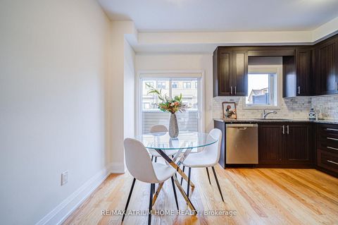 Photo 11 at 252B Finch Avenue E, Newtonbrook East, Toronto