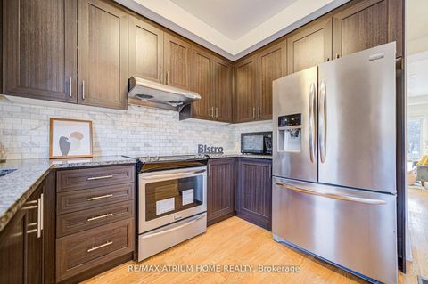 Photo 16 at 252B Finch Avenue E, Newtonbrook East, Toronto