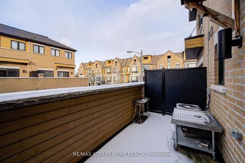 Photo 17 at 252B Finch Avenue E, Newtonbrook East, Toronto