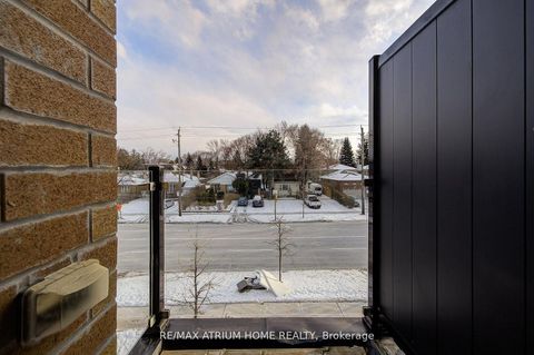 Photo 25 at 252B Finch Avenue E, Newtonbrook East, Toronto