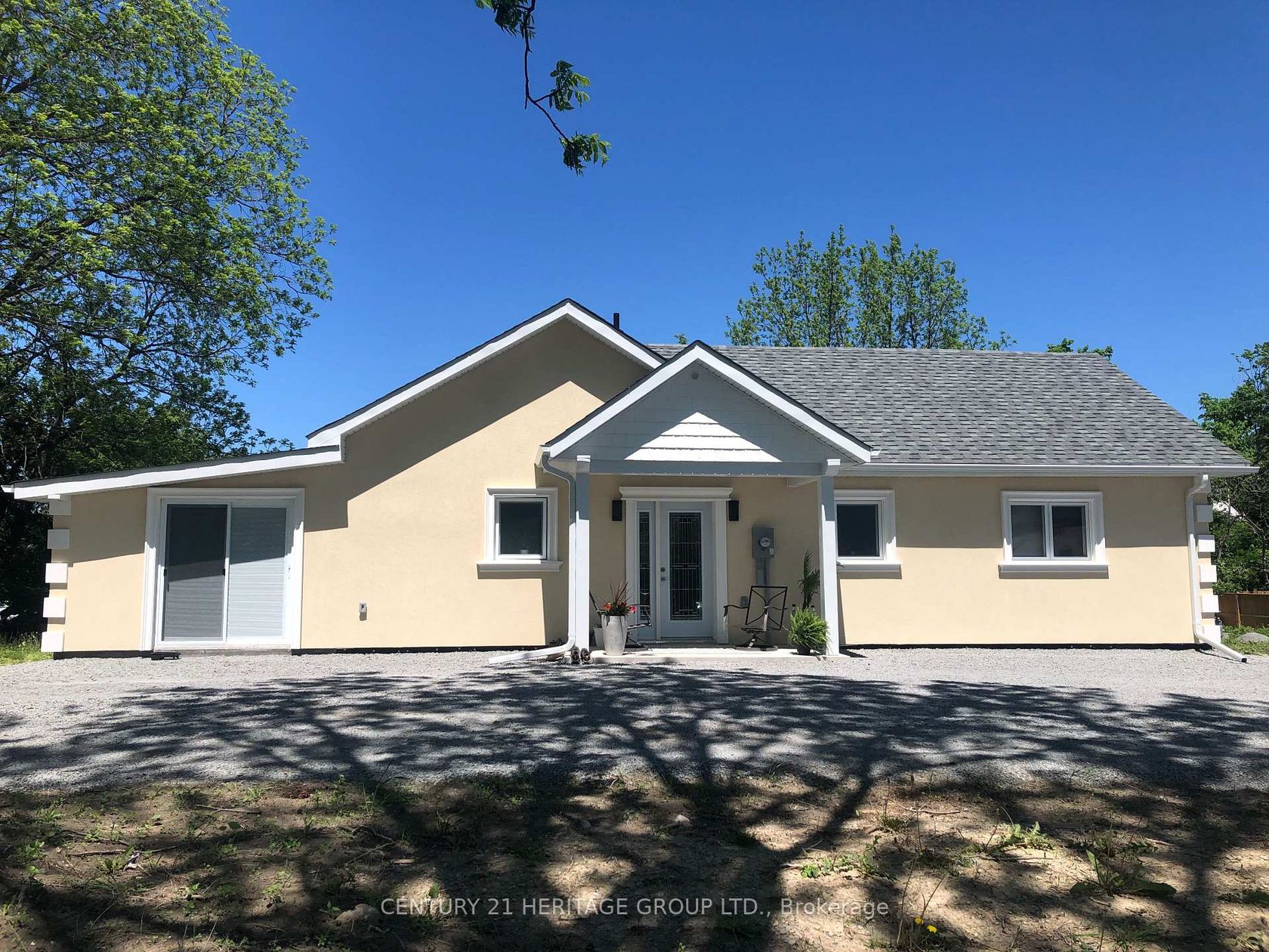 49 Ann Street N, Cannington, Brock 