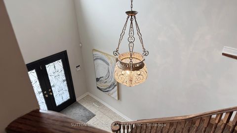 Photo 22 at 33 Calista Street, Vellore Village, Vaughan