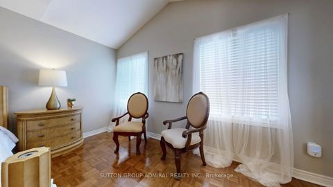 Photo 24 at 33 Calista Street, Vellore Village, Vaughan
