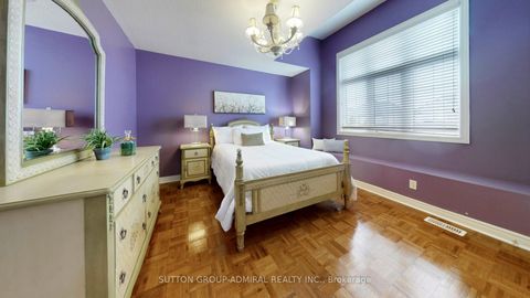 Photo 27 at 33 Calista Street, Vellore Village, Vaughan