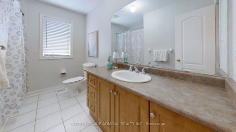 Photo 36 at 33 Calista Street, Vellore Village, Vaughan