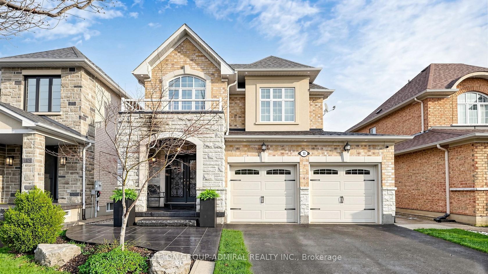 33 Calista Street, Vellore Village, Vaughan photo number 2