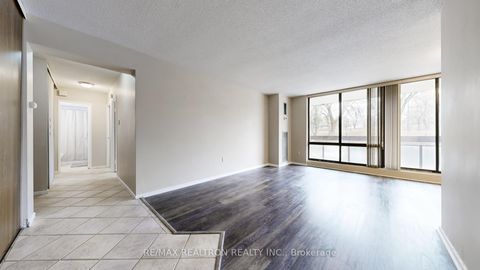 Photo 4 at 212 - 350 Seneca Hill Drive, Don Valley Village, Toronto
