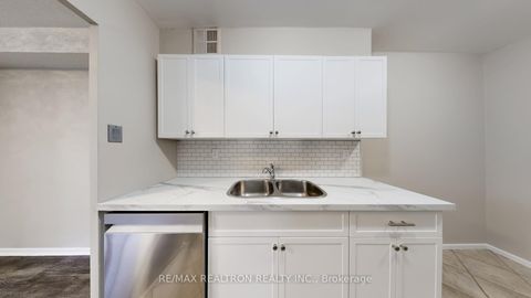 Photo 9 at 212 - 350 Seneca Hill Drive, Don Valley Village, Toronto