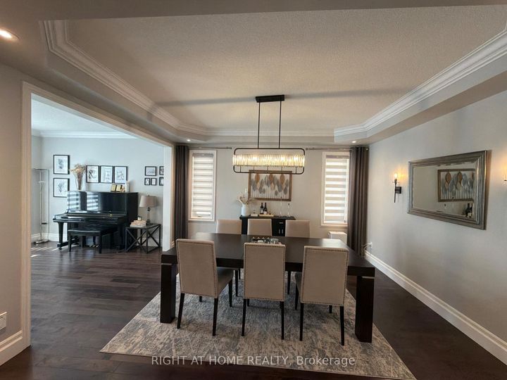 Photo 1 at 3169 Larry Crescent, GO Glenorchy, Oakville