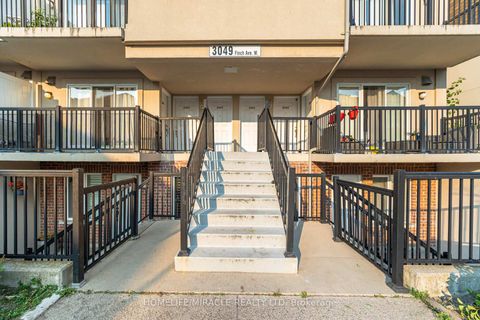 Photo 2 at 2002 - 3049 Finch Avenue W, Humbermede, Toronto
