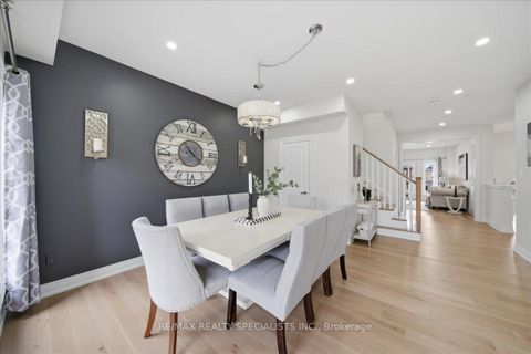 Photo 20 at 186 Muirfield Drive, Ardagh, Barrie