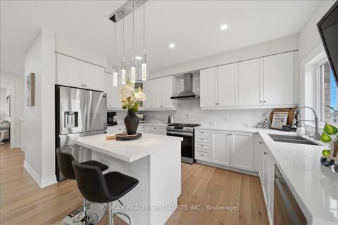 Photo 21 at 186 Muirfield Drive, Ardagh, Barrie