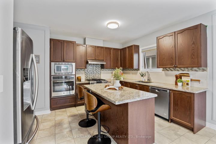 Photo 14 at 1788 Jack Glenn Street, Taunton, Oshawa