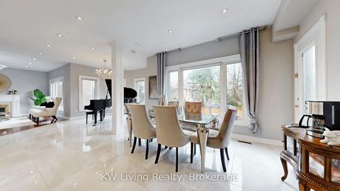 Photo 15 at 19 Spadina Road, Bayview Hill, Richmond Hill