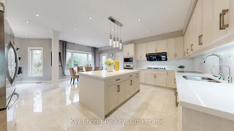 Photo 17 at 19 Spadina Road, Bayview Hill, Richmond Hill