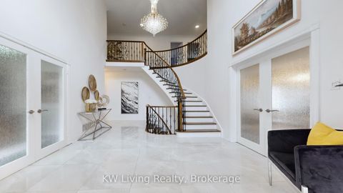 Photo 22 at 19 Spadina Road, Bayview Hill, Richmond Hill