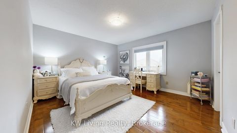 Photo 28 at 19 Spadina Road, Bayview Hill, Richmond Hill