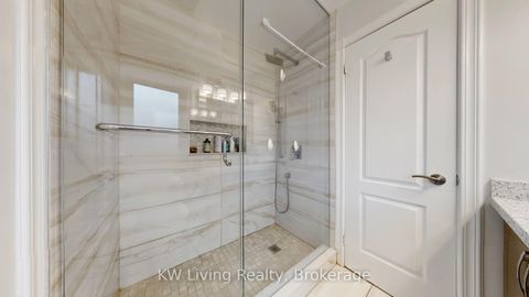 Photo 29 at 19 Spadina Road, Bayview Hill, Richmond Hill