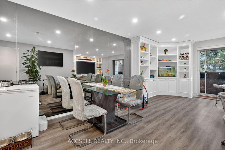 Photo 10 at 159 - 50 Scarborough Golf Club Road, Scarborough Village, Toronto