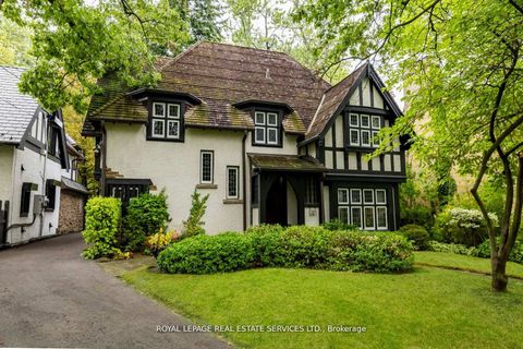 Photo 1 at 18 Queen Marys Drive, Kingsway South, Toronto