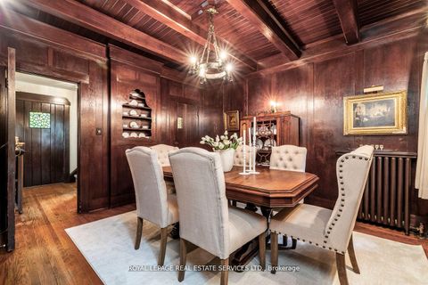 Photo 10 at 18 Queen Marys Drive, Kingsway South, Toronto