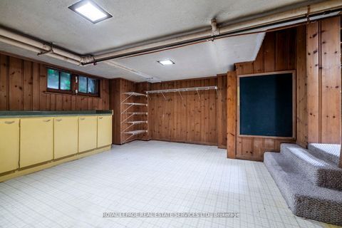 Photo 23 at 18 Queen Marys Drive, Kingsway South, Toronto