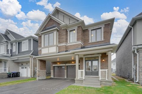 Photo 1 at 602 Newlove Street, Rural Innisfil, Innisfil