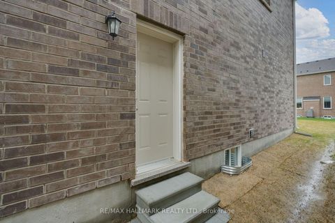 Photo 37 at 602 Newlove Street, Rural Innisfil, Innisfil