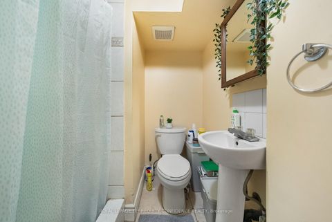 Photo 26 at 69 Nipigon Avenue, Newtonbrook East, Toronto