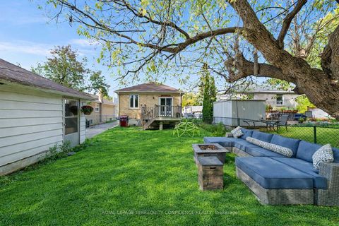 Photo 33 at 69 Nipigon Avenue, Newtonbrook East, Toronto