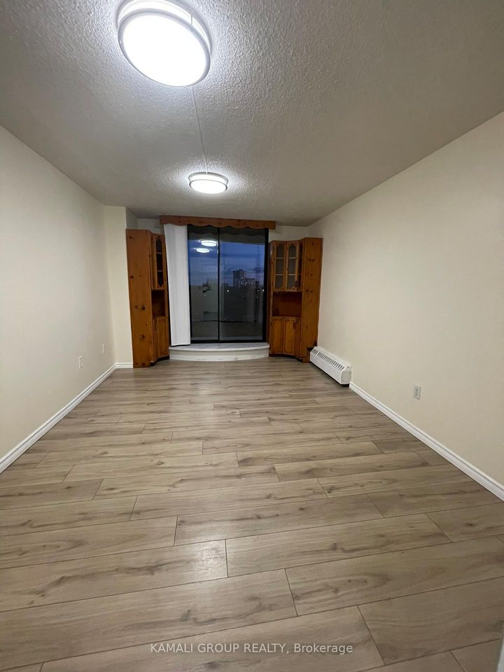 Photo 8 at 727 - 4645 Jane Street, Black Creek, Toronto