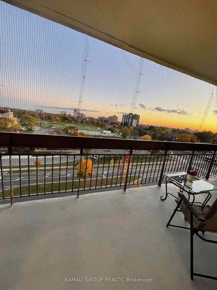 Photo 25 at 727 - 4645 Jane Street, Black Creek, Toronto