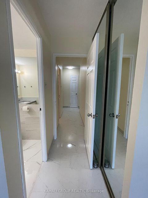 Photo 11 at 727 - 4645 Jane Street, Black Creek, Toronto