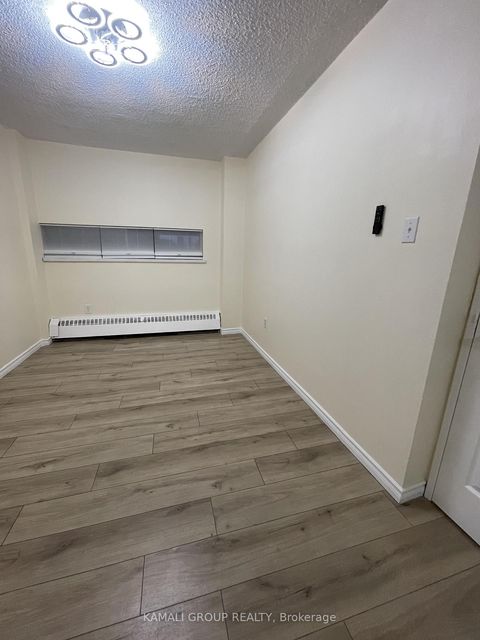 Photo 19 at 727 - 4645 Jane Street, Black Creek, Toronto