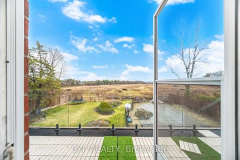 Photo 24 at 265 Wycliffe Avenue, Islington Woods, Vaughan