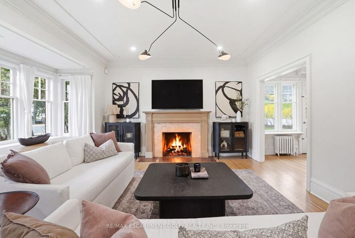 Photo 6 at 18 Inglewood Drive, Durand, Hamilton