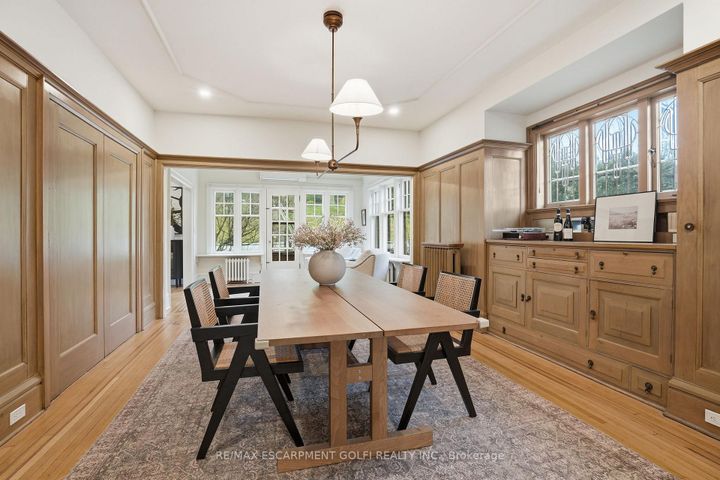 Photo 11 at 18 Inglewood Drive, Durand, Hamilton