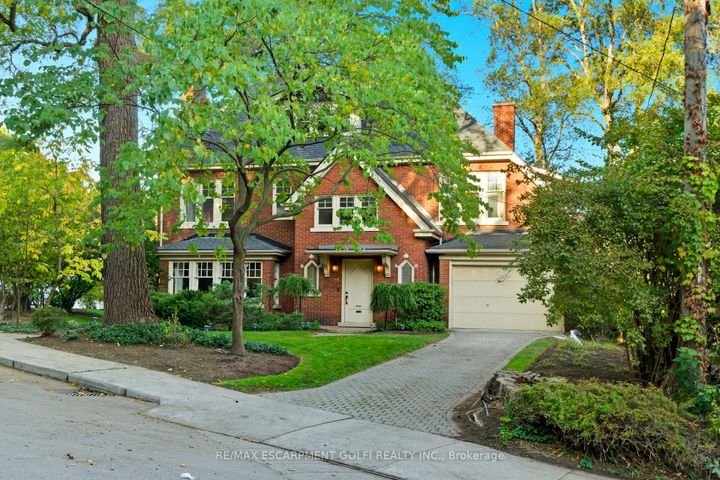 Photo 36 at 18 Inglewood Drive, Durand, Hamilton