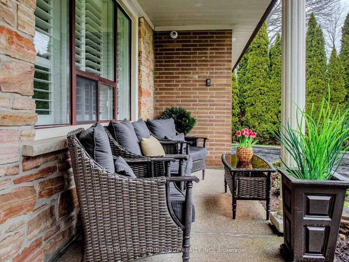 Photo 6 at 8 Miner Circle, Unionville, Markham