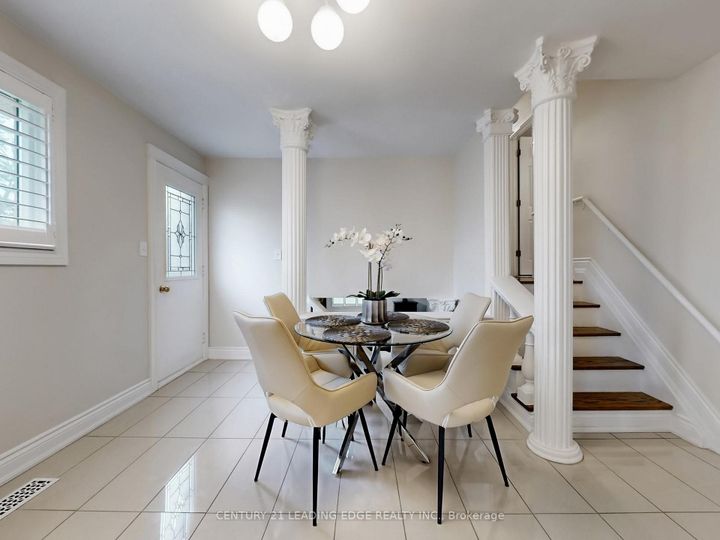 Photo 21 at 8 Miner Circle, Unionville, Markham