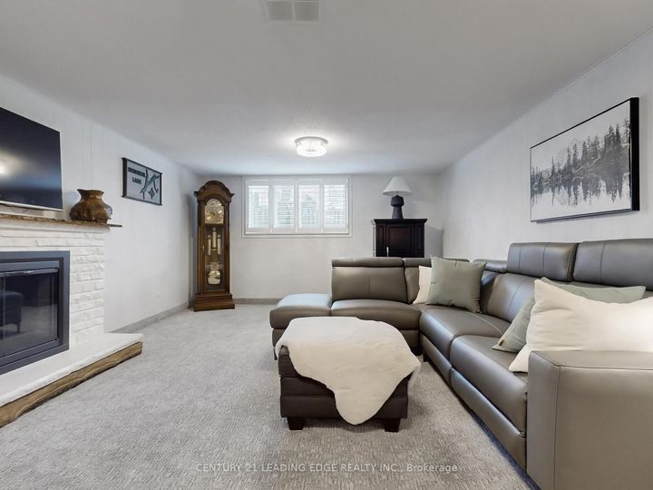 Photo 29 at 8 Miner Circle, Unionville, Markham