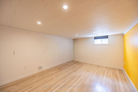 Photo 16 at 14 Hathway Drive, Bendale, Toronto