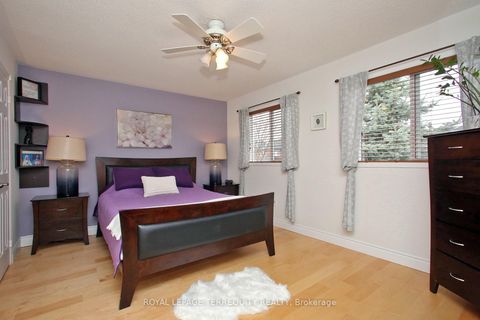 Photo 18 at 471 Woodsmere Crescent, Amberlea, Pickering